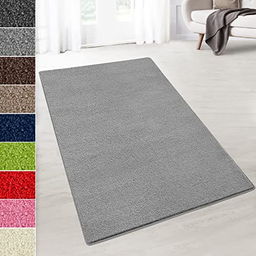 KARAT Kurzflor Teppich - Teppich Läufer für Wohnzimmer, Schlafzimmer, Kinderzimmer, Küche, Flur, Deko - Flauschiger Velours-Flor (Dynasty, Silbergrau, 80x100 cm)