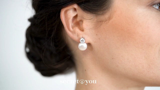 Orecchini a forma di Fiore di Perla Coltivata d'acqua dolce da 4,5 a 5 mm da Donna o Bambina SECRET & YOU - Argento 925 placcato in oro 18k o Rodio