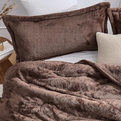 Byourbed The Original Plush - Coma Inducer® Standard Sham - Pine Bark