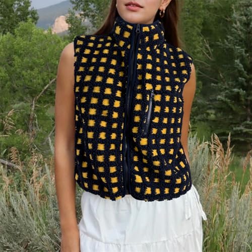 Songling Women's Checkered Sherpa Vest Fleece Winter Sleeveless Coat Zip Front High Neck Plaid Gilet with Chest Pockets3