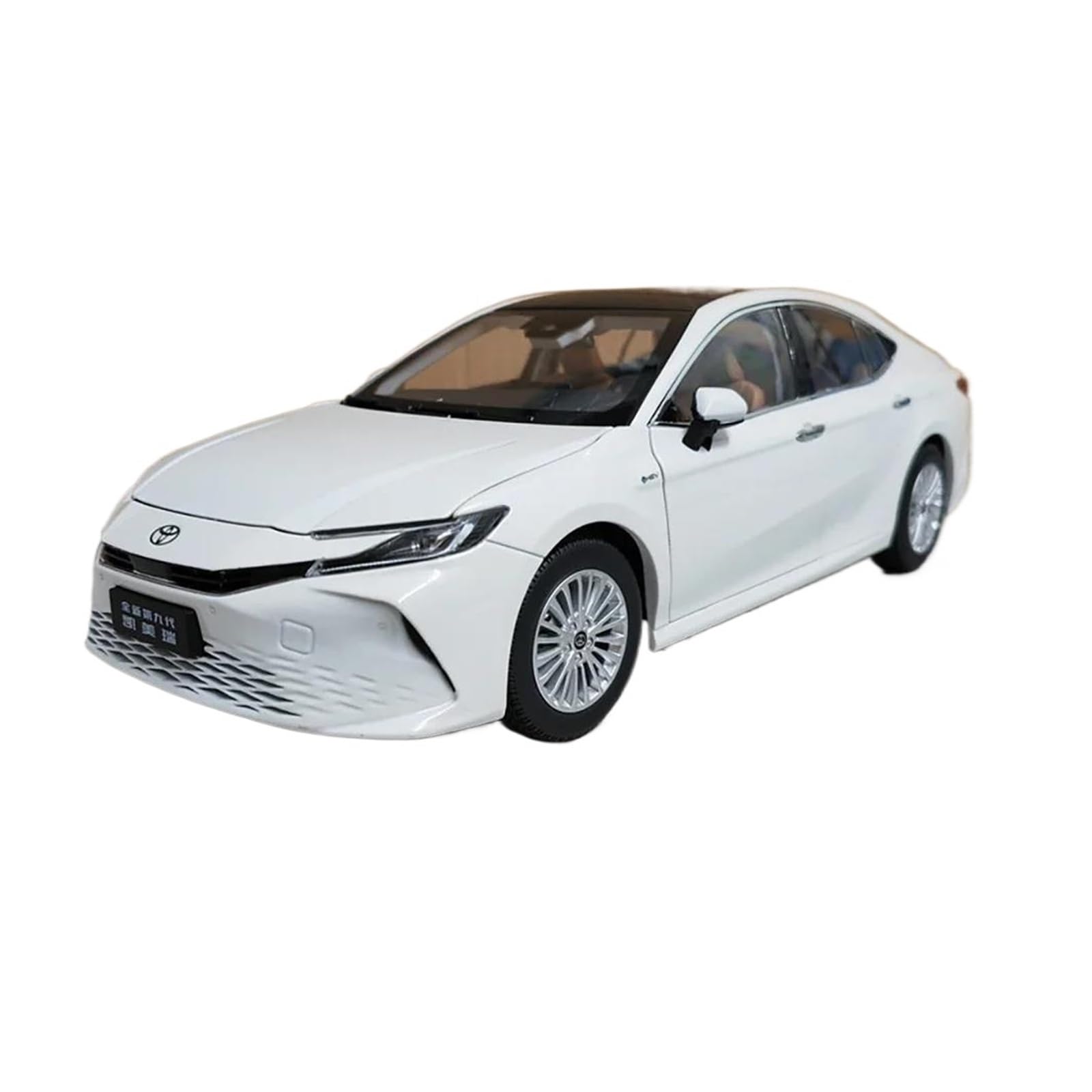 Metallo Scala Replica 1 18 Per Camry 9a generazione 2024 Collezione statica modelli auto in lega di decorazioni per la casa Hobby Veicoli Giochi Set