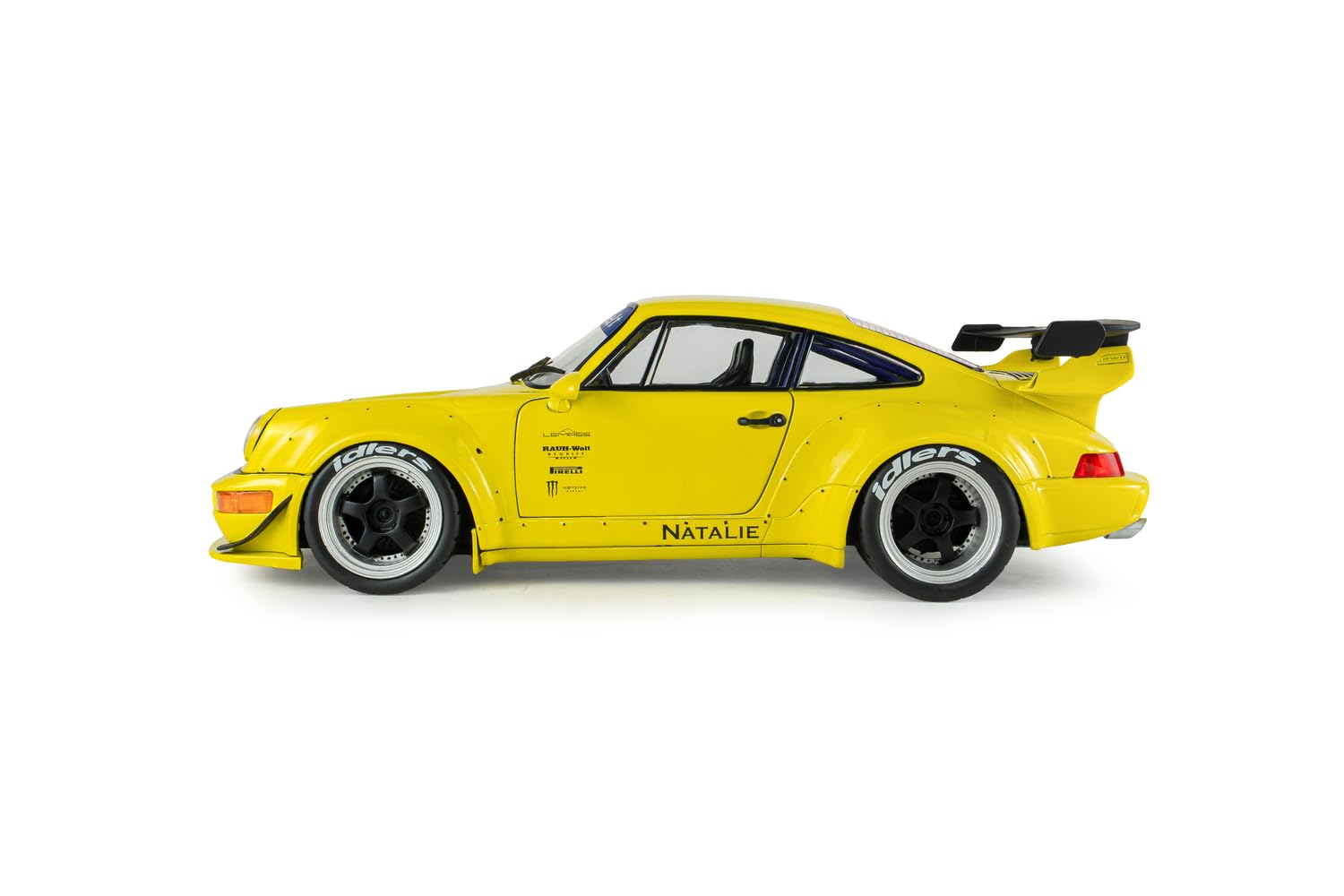 Solido RWB Natalie 2023 1:18 Gelb | Detailgetreues Diecast Modellauto, Widebody-Sportwagen mit Heckflügel, weißen Felgen, Sammlerfahrzeug für Tuning-Fans