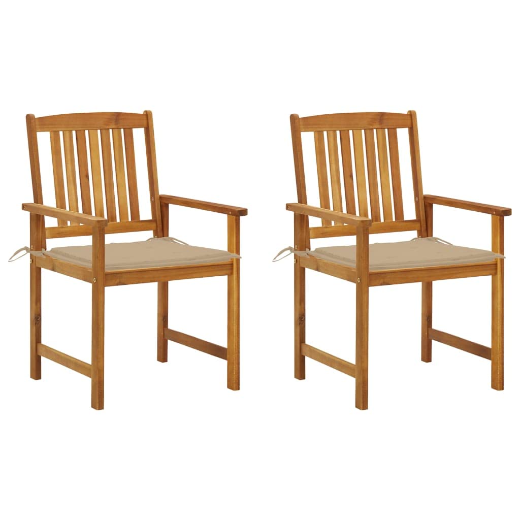 Chaises de jardin SKM pour aménager un petit espace extérieur avec coussins