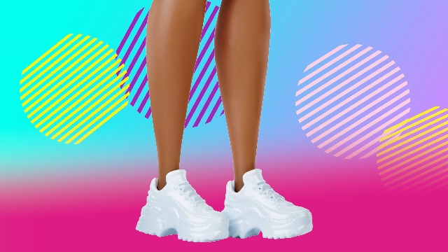 Amazon.com: Barbie Fashionistas Doll #179, Curvy with Long