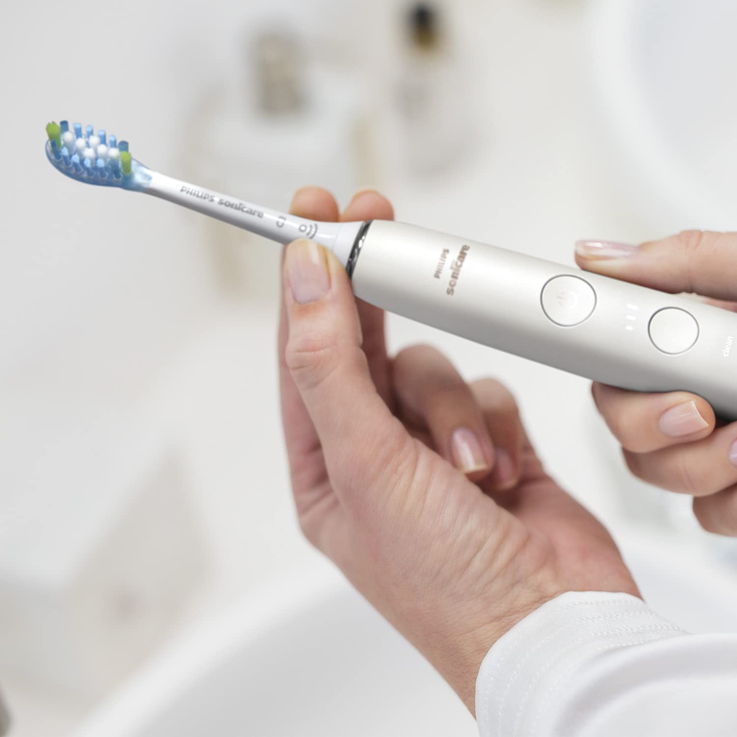 Philips Sonicare DiamondClean Series 9000 - Cepillo de dientes eléctrico, cepillo sónico, limpiador de dientes y encías, 1 cabezal de cepillo C3 Premium para control de placa (modelo HX9911/63), color
