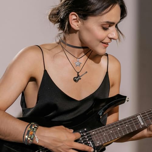 Multilayer Y2k Star Necklace Fairy Grunge Bracelets Set Handmade Fairycore Grunge Jewelry Gothic Swirl Star Necklace Punk Rock Roll Music Guitar Grunge Accessories for Women Men4