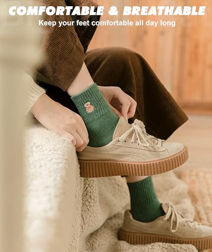 Image of IIG Women's Fashion Cute Cotton Socks Novelty Funny Above Ankle Crew Socks Holiday Gifts for Women 4 /5 Pairs