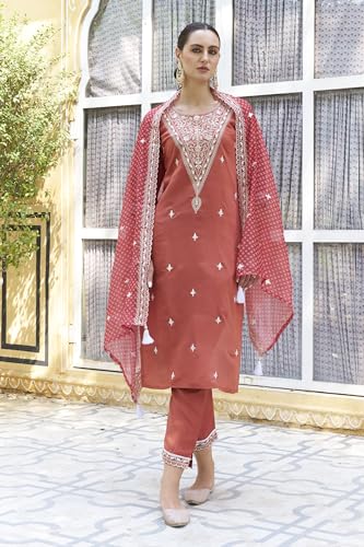 Image of VredeVogel Women's Silk Blend Embroidered Kurta with Pant & Organza Dupatta Set
