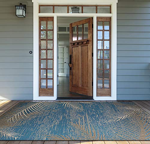 Couristan Monaco Tropical Palms Indoor/Outdoor Area Rug, 2'3