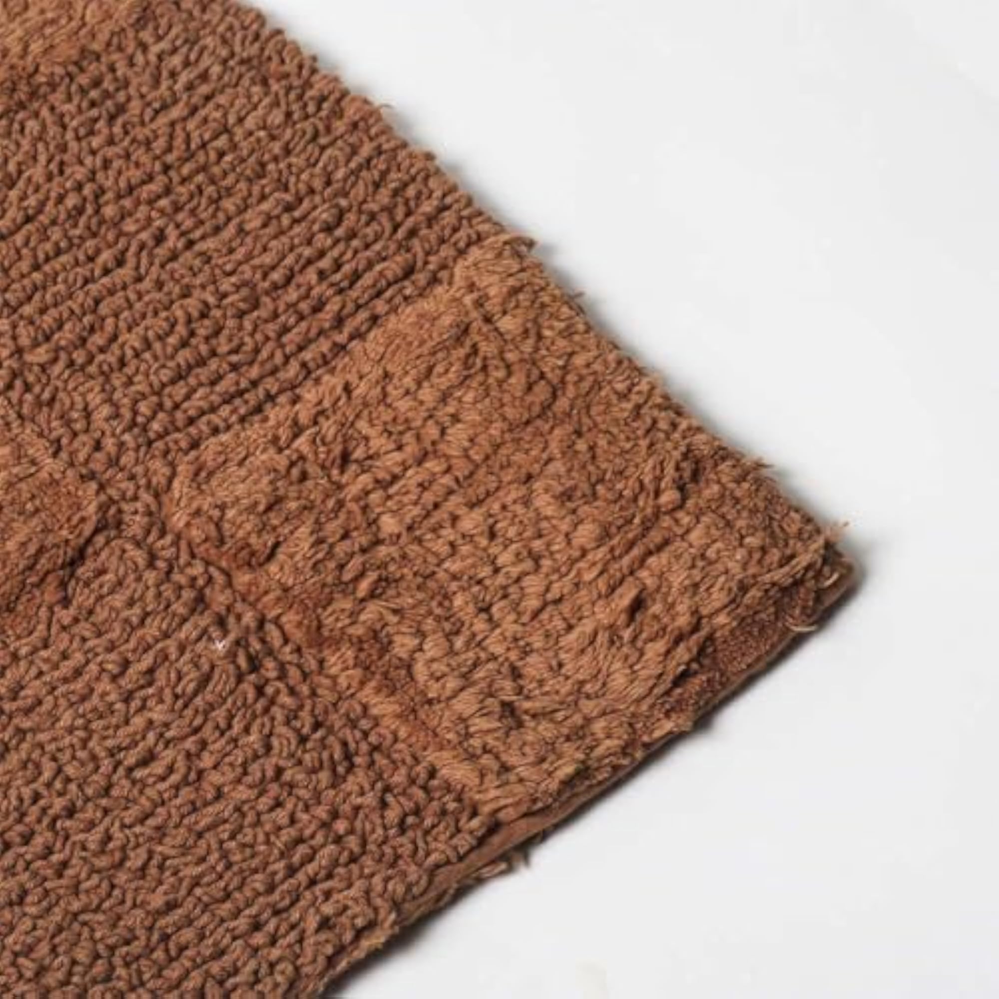 Luxury Rectangular Checkered Tufted Bathmat Rug