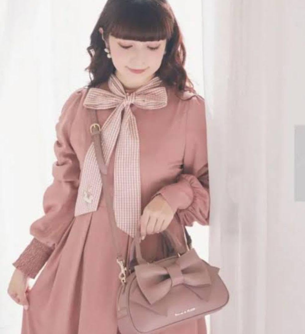 Amazon.co.jp: Maison de FLEUR メゾンドフルール コラボ マロン Amazon.co.jp: Maison de FLEUR メゾンドフルール コラボ マロン