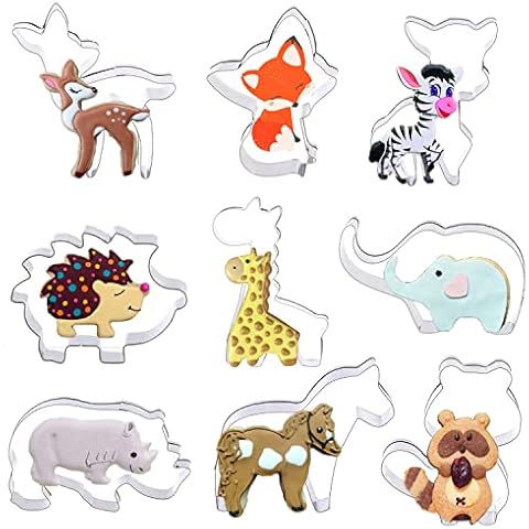Keepaty 9 Pieces Animals Cookie Cutters Shapes for Baking - Elk,Fox,Sika Deer,Hedgehog,Giraffe,Elephant,Rhino,Horse and Bear Shapes Stainless Steel Animal Biscuit/Pastry Cutter Cover