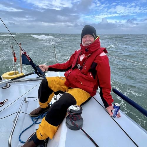 Page de couverture de Captain Coconut aka Mark Sinclair, Following the Mini Globe Race