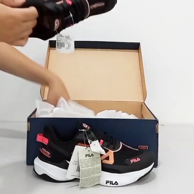 Tênis Esportivo Feminino Recovery Branco Salmão Cobre Fila 51J728X