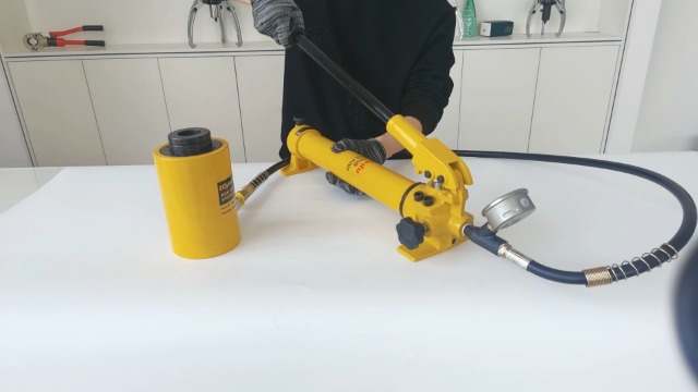 Amazon.com: LCyindu 30T Hydraulic Cylinder Jack Ram 4