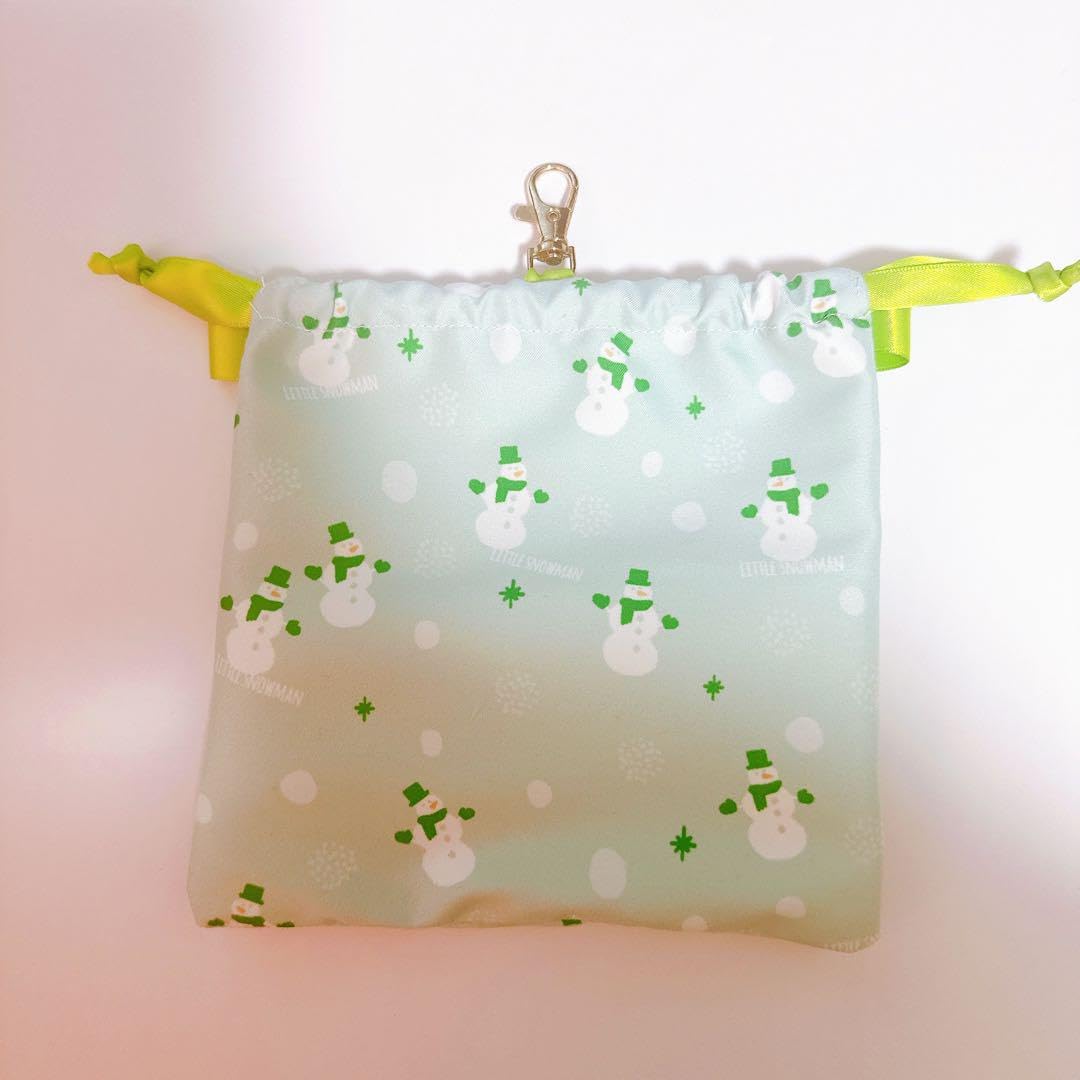 Amazon.co.jp: 雪だるま柄すのチルぬいポーチ巾着 ふたり用 緑 SNOWMAN