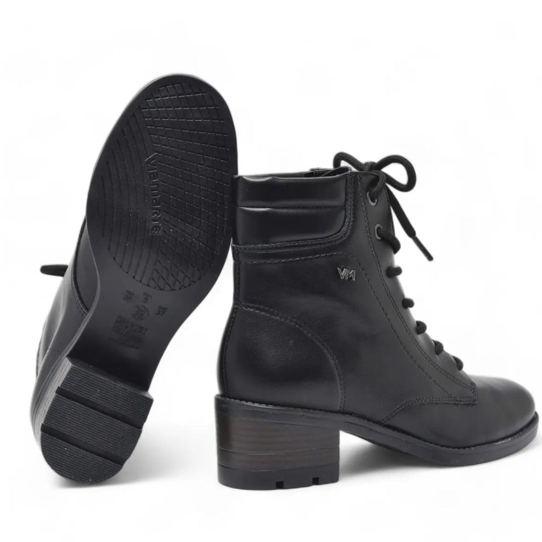 Bota Coturno Feminino Salto Tratorado Cadarço Via Marte em promoção! Veja a oferta e mais achadinhos de Botas 5 Hoje é o melhor dia para comprar Bota Coturno Feminino Salto Tratorado Cadarço Via Marte com aquele preço maroto! Promoção! Aproveite a oferta! 5