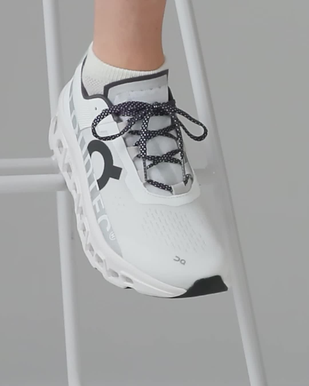 on  cloudmonster ホワイト26.5cm  新品未使用 On Cloudmonster Void｜BILLY'S ENT 公式通販