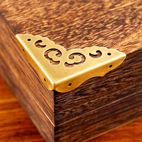 Image of 4pcs Metal Corner Protectors Solid Brass with Victorian-Inspired scrollwork Pattern Brackets Vintage Furniture Corner Protector Edge Guard for Table Desk Cabinet with Screws (Bronze)