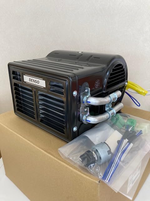 Amazon.co.jp: 汎用 角型温水ヒーター 12V 3,300kcal/h カーヒーター