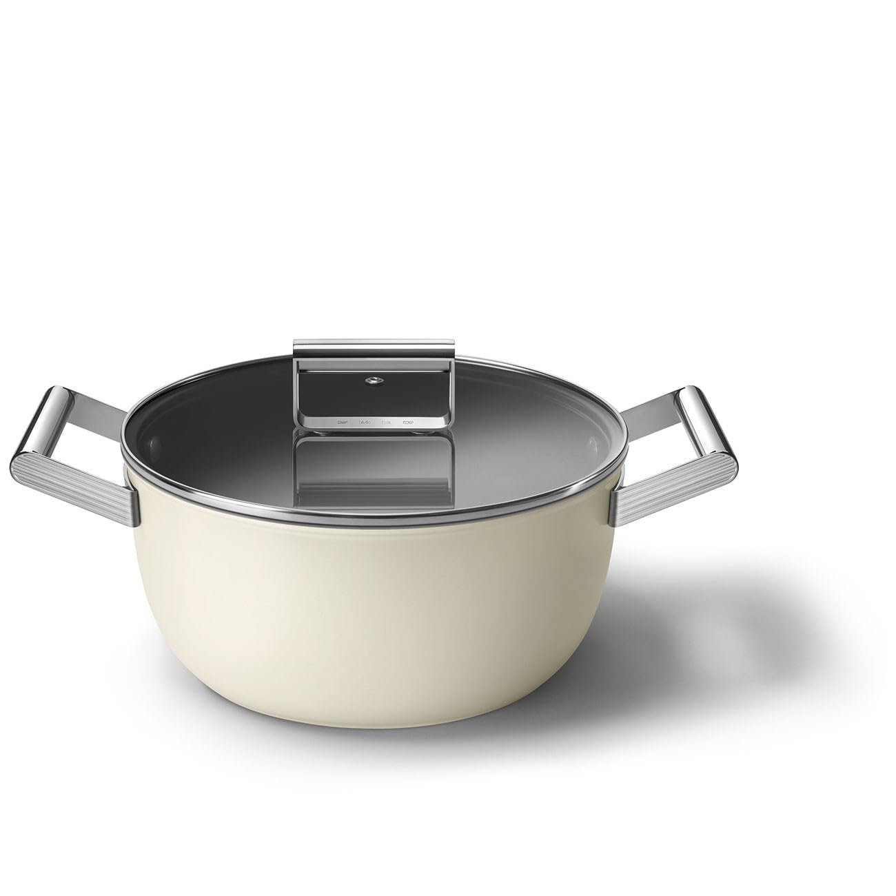 Smeg, Antihaft-Auflauf CKFC2411CRM mit Deckel im Lieferumfang enthalten, Durchmesser 24 cm, Seitengriffe aus Edelstahl, Für alle Kochfelder, Bis 250° Im Ofen, Fassungsvermögen 4.6L, Creme