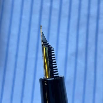 SAILOR 創立100周年記念万年筆　島桑　字幅M Amazon | SAILOR セーラー 万年筆 創立100周年記念 島桑 限定