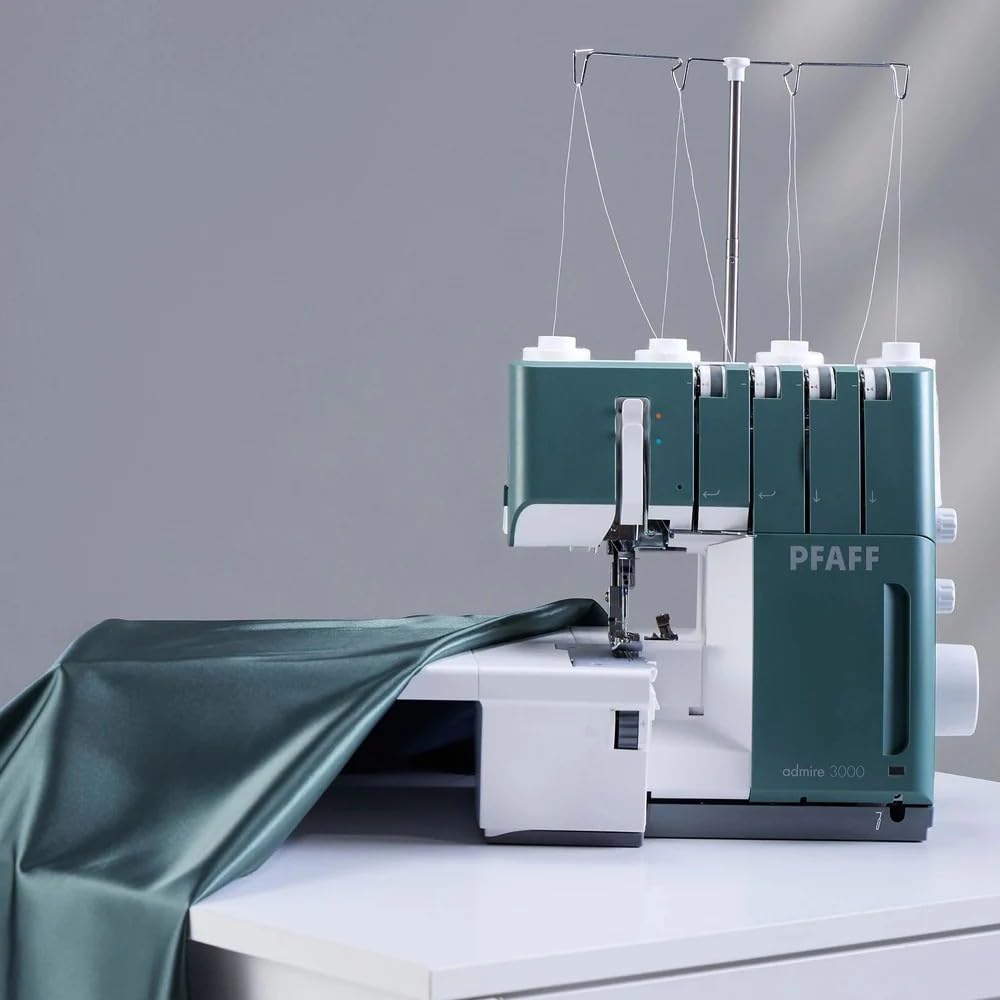Pfaff Admire 3000 Overlock maszyna z 4 nićmi – 16 ściegów, transport różnicowy, dźwignia kolanowa, oświetlenie chwytu LED, automatyczne zatrzymanie igły, do 1500 ściegów/min