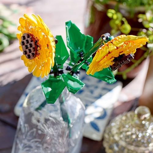 LEGO Sunflowers Building Toy for Kids, Girls and Boys Ages 8+ - Artificial Sunflowers for Home Decor and Display - Birthday Gift Idea for Lovers of Plants & Flowers - 40524 — view 4