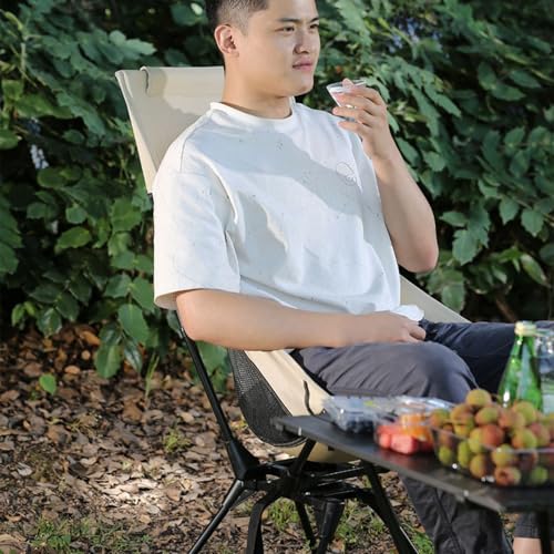 Chaise de camping large pliable pour éviter la chaleur grâce à sa base tournante ventilée