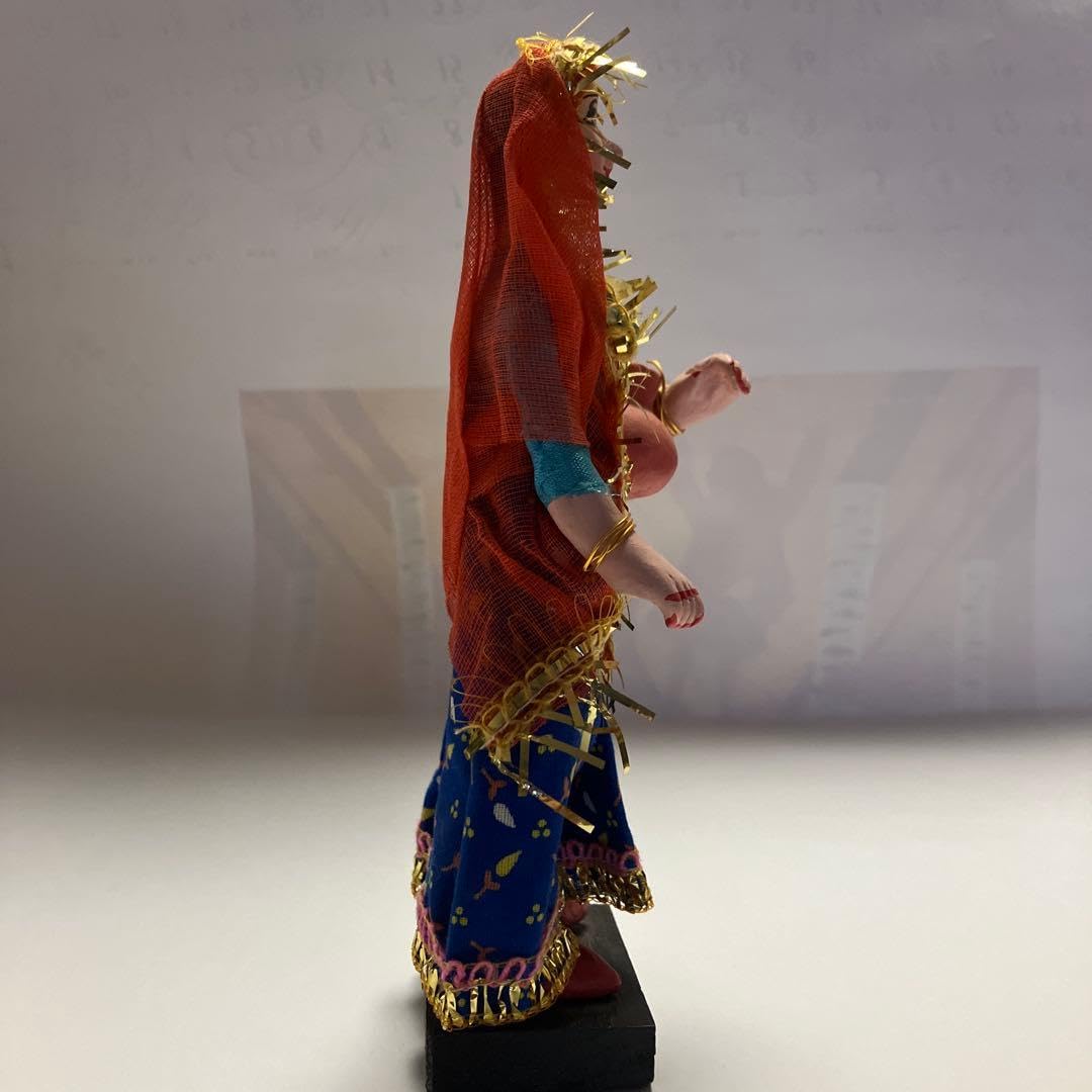 Amazon | インド民族衣装の人形 約20cm | 人形・ドール | おもちゃ