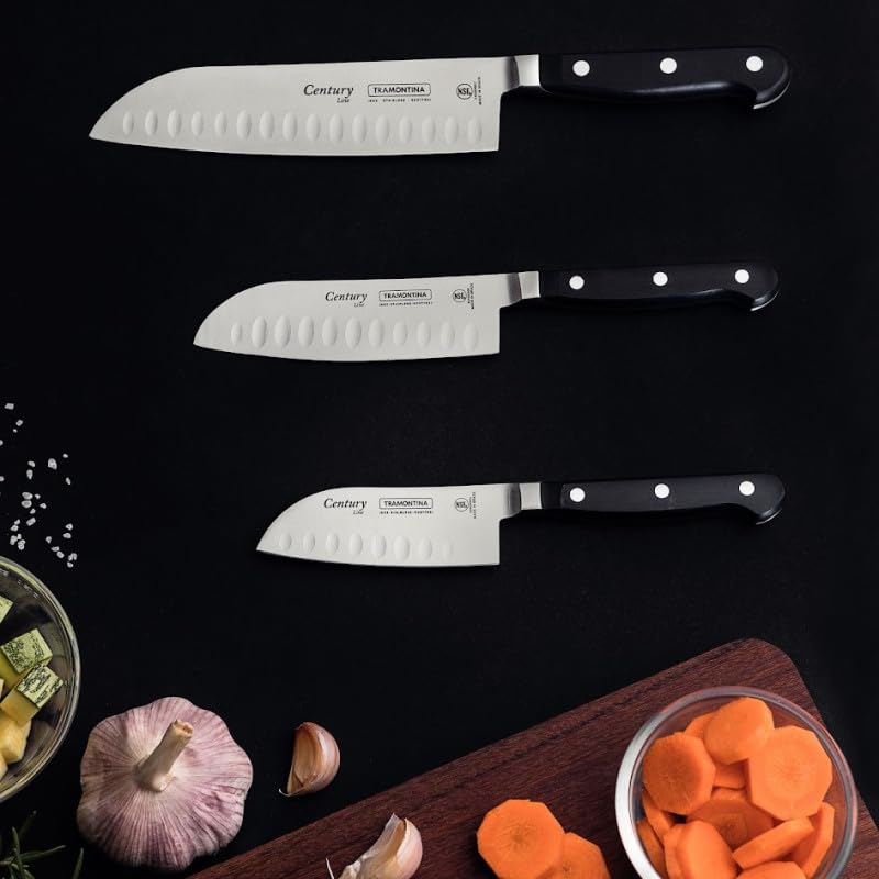 Amazon｜トラモンティーナ センチュリー レアメタル鍛造成形三徳包丁  