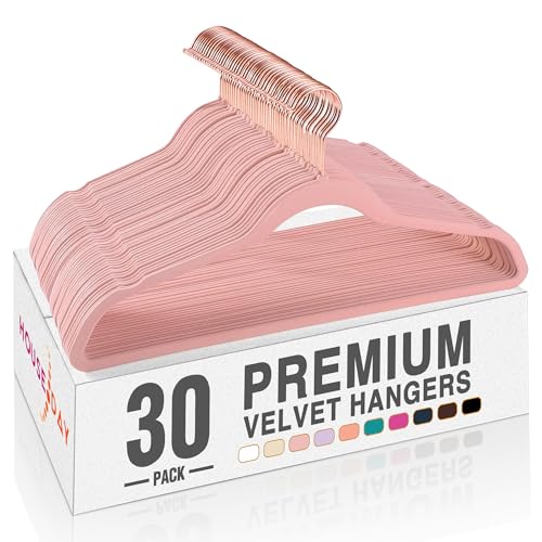 HOUSE DAY Velvet Hangers 30 Pack, Premium Non-Slip Felt Hangers, Sturdy Pink Clothes Hanger Heavy Duty, Space Saving Durable Suit Coat Hanger, 360° Rotating Rose Gold Hook | Sturdy Clothes Hanger Heavy Duty, Space Saving Durable Suit Coat Hanger, 360° Rotating Rose Gold Hook