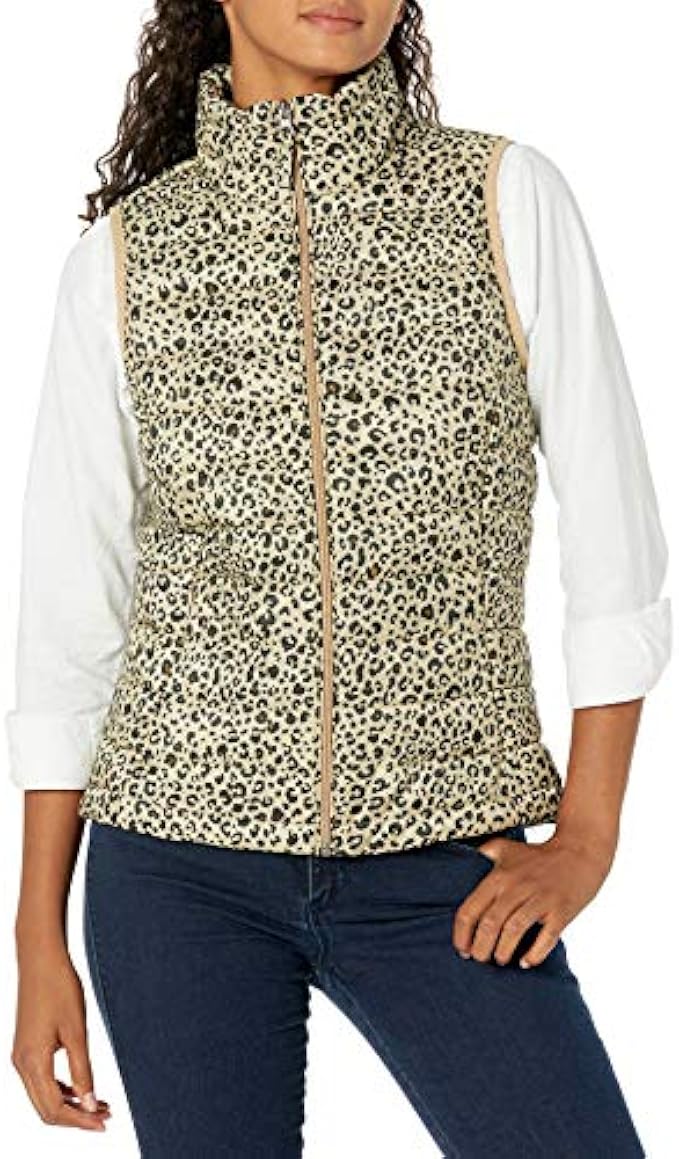 Amazon Essentials Women's Lightweight Water-Resistant Packable Puffer Vest