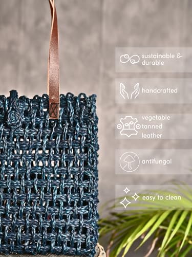 Image of KADAM HAAT Handmade Sabai Grass Lunch Bag (Neer)