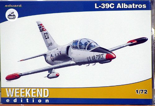 Preisvergleich Produktbild Unbekannt Eduard Plastic Kits 7418 - Flugzeug L-39C Weekend