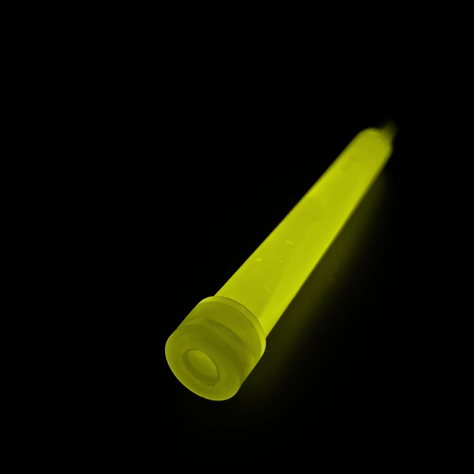 KNIXS 25er Pack Power-Knicklichter/Knicklicht (15 cm) inkl. Spezialhaken und Befestigungsband - Gelb Leuchtend