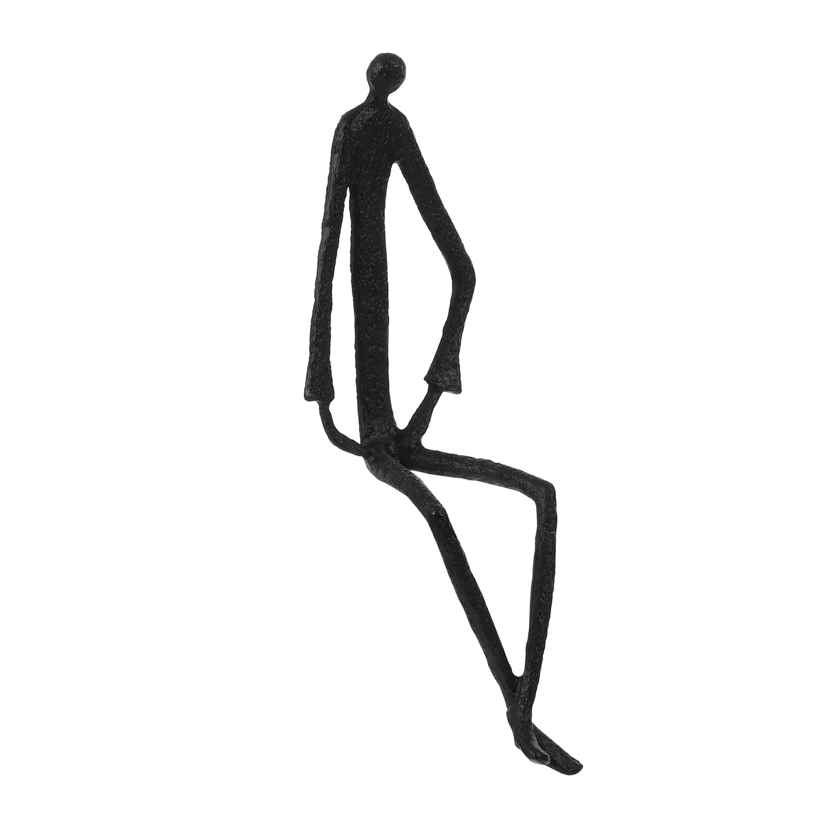 Statue d'art en fer forge abstraite pour decorer un grand espace vide