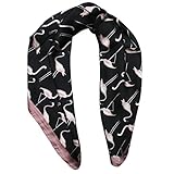 ♥ Precioso Pañuelo con estampado de flamenco, super suave a la piel. ♥ Un verdadero must have en su armario por este Primavera y Verano. ♥ Color principal : Negro/Rosa Aprox. : 70 cm x 70 cm ♥ 30% Seda 70% Viscosa