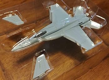 カフェレオ 1/144 　 F-18 カフェレオ 1/144 F/A-18E スーパーホーネット ロイヤルメイセス