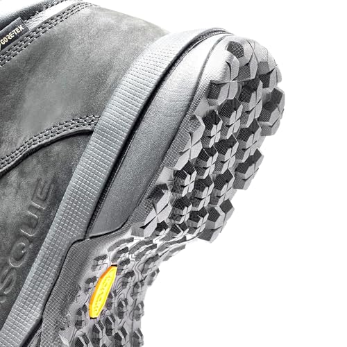 Image of Vasque Men's St. Elias Waterproof Hiking Boot