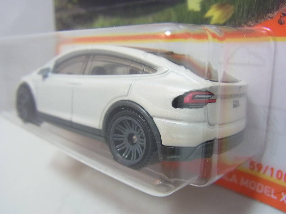 Tesla model3　テスラ　モデル　３　ムービングパーツ　マッチボックス４ ホットウィール - US版 マッチボックス テスラ モデル3 TESLA