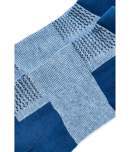 Image of Feetures High Performance Ultra Light Ankle Sock - No Show Socks for Women & Men with Heel Tab