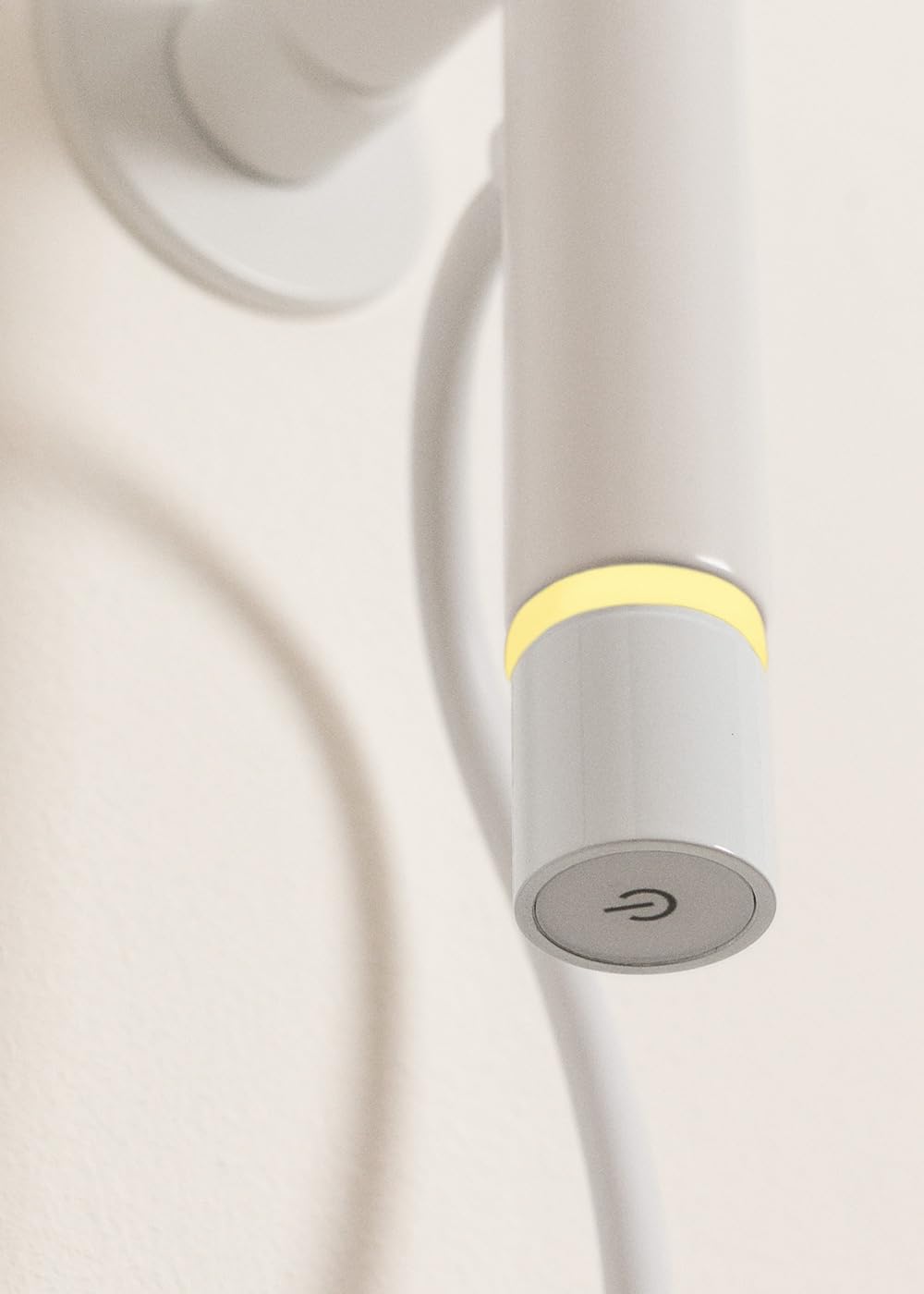 CREATE / Warm Towel Tube/Portasciugamani Elettrico 2 Barre Bianco/Design Verticale, 150 x 13 cm, 2 impostazioni Temperatura, Timer, Acciaio Inossidabile, 120 W