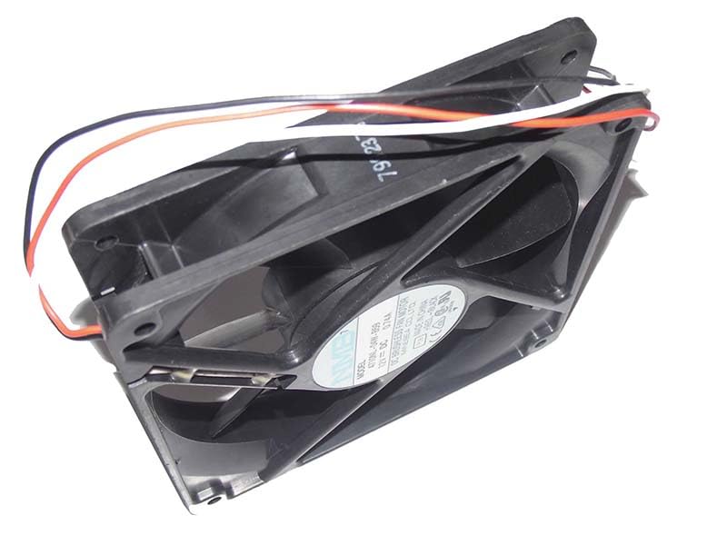 Ventilador 120mm contra sobrecalentamiento de electrónica interna con conector de 3 cables 5