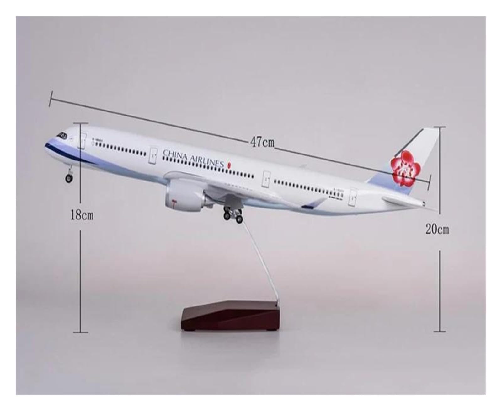 Amazon.co.jp: 1/142 アジア向け 飛行機 エアバス A350 軽量 樹脂製