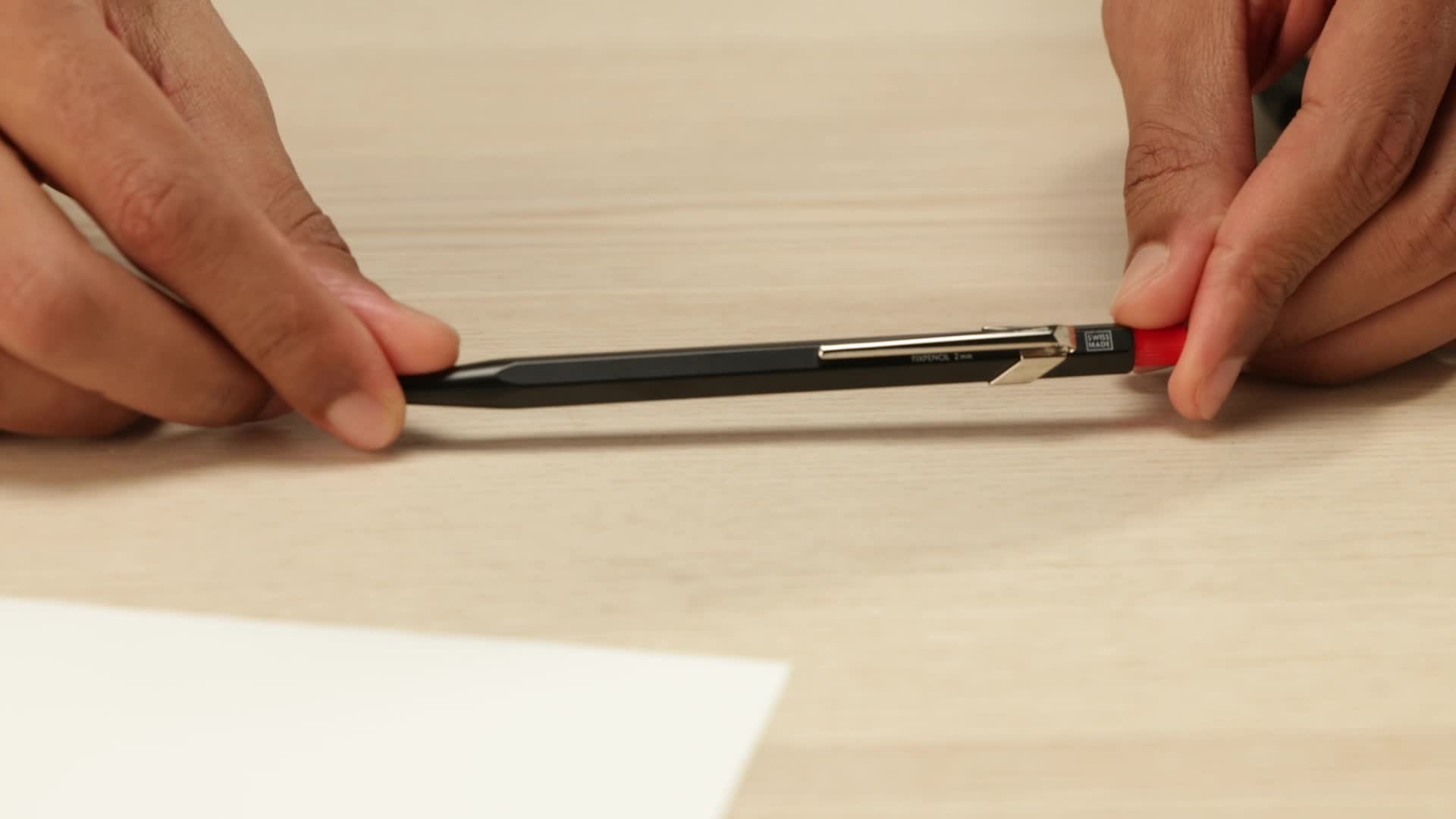 Caran D'Ache Fixpencil Collection Classic Line - Porte-Mine 2mm Avec Taille-Mine Intégré