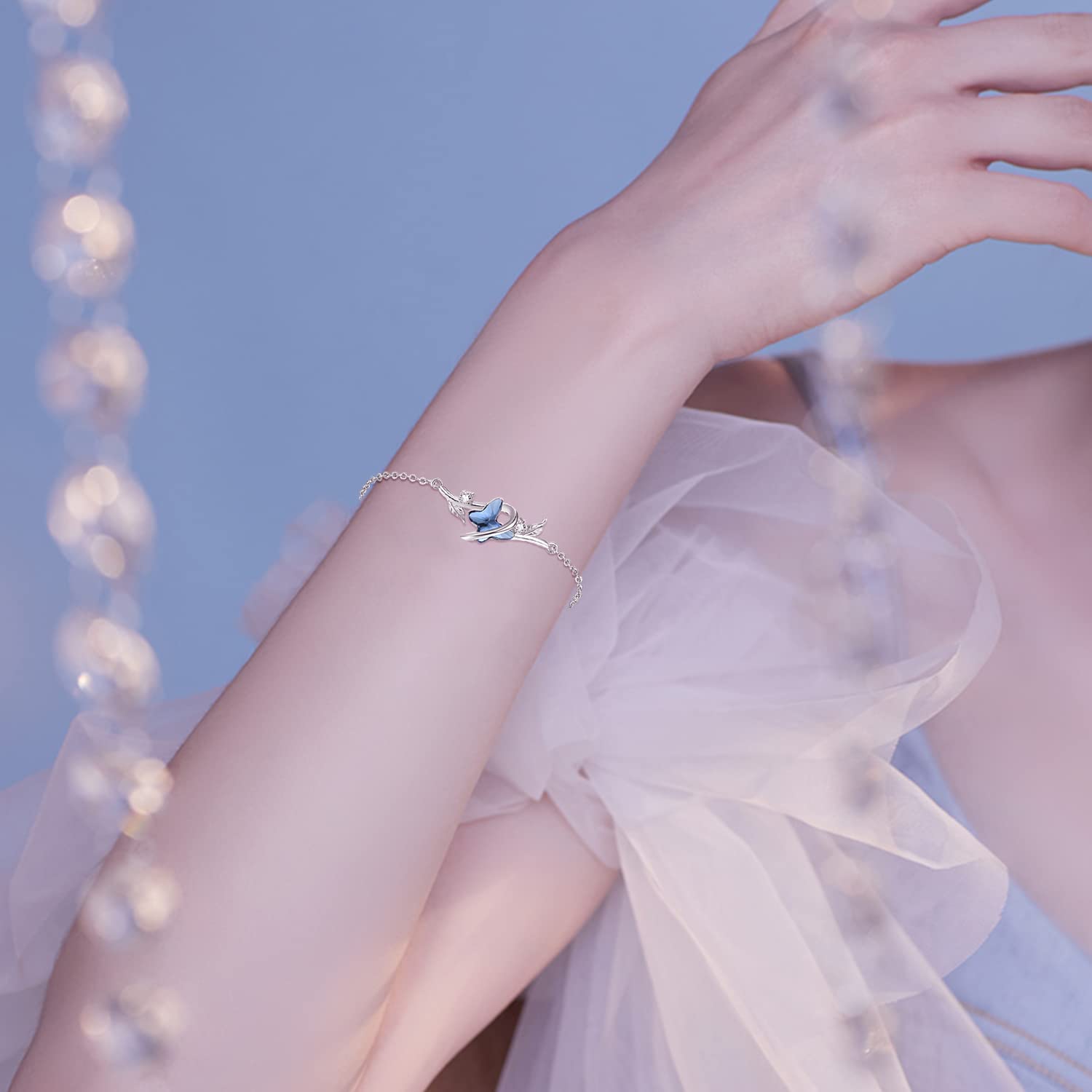 KINGWHYTE Pulsera de mariposa de plata de ley 925 con cristales azules, ajustable, para aniversario, cumpleaños, Navidad, regalo para mujer, 7 inch, Plata de ley