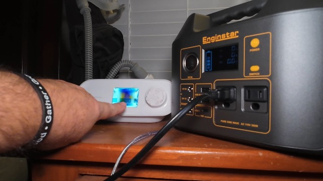 Amazon.com : EnginStar Portable Power Station,300W Solar Generator