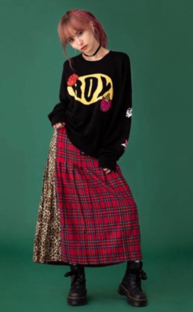 Amazon.co.jp: LiSA着用 Roy スカート 赤チェック : ファッション