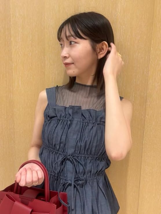 フレイアイディー　シャーリングフリルペプラムブラウス Amazon.co.jp: [フレイ アイディー] シャーリングフリルペプラム